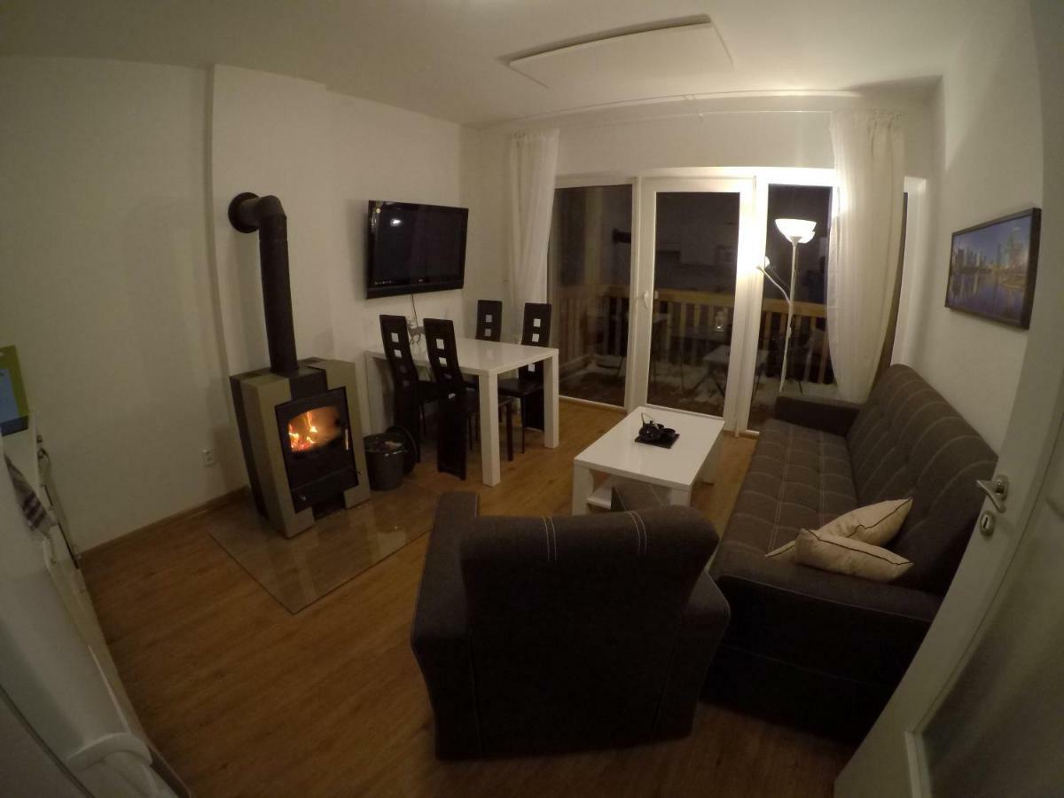Apartmán Reggie - Pec pod Sněžkou Esterno foto